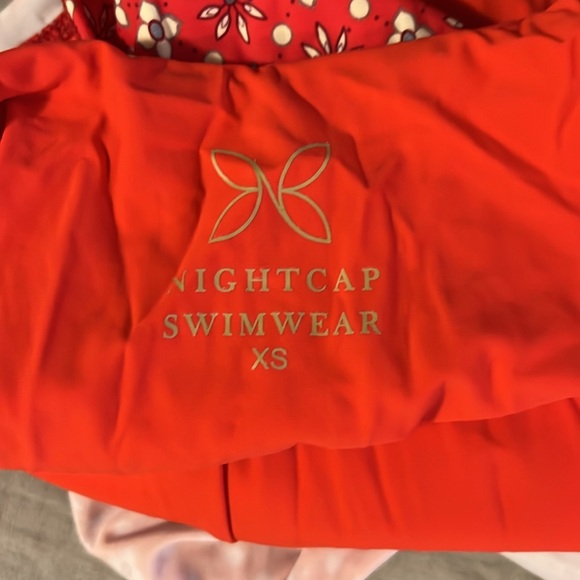 NWT Nightcap bathing suit - Picture 5 of 6